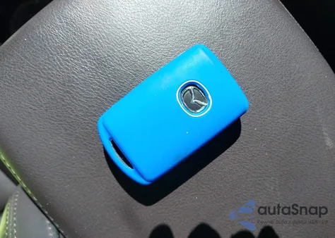 2021 Mazda Cx-5 Signature z USA, uszkodzony, nr VIN JM3KFBEY6M0449522